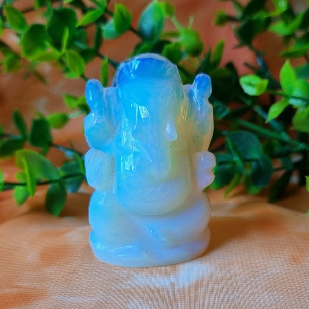 Opalite Ganesh – (ID: cra65)
