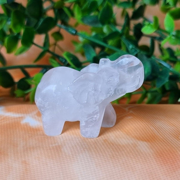 Clear Quartz Elephant – (ID: cra9)