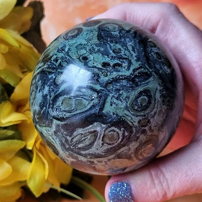 Kambaba Jasper Sphere – (ID: crf22)