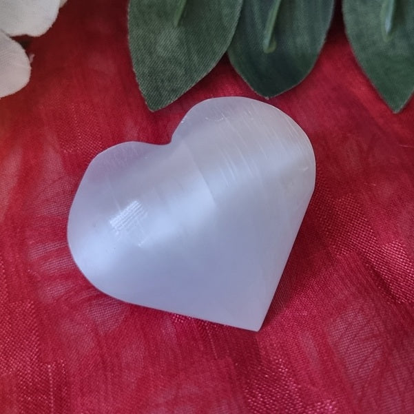 Selenite Heart – small – (ID: crf26)