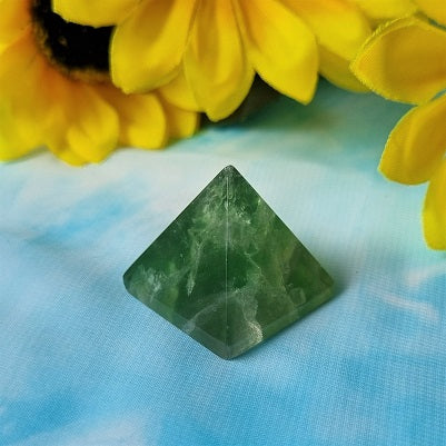 Green Fluorite Pyramid – (ID: crf29)