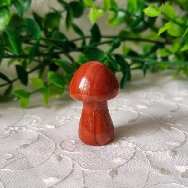 Red Jasper Mushroom - mini - (ID: crf30)