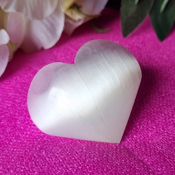 Selenite Heart – small – (ID: crf79)