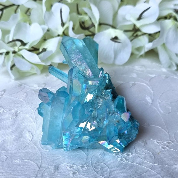 Aqua Aura Quartz Cluster – (ID: crn10)