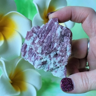 Pink Tourmaline in Quartz - (ID: crn132)