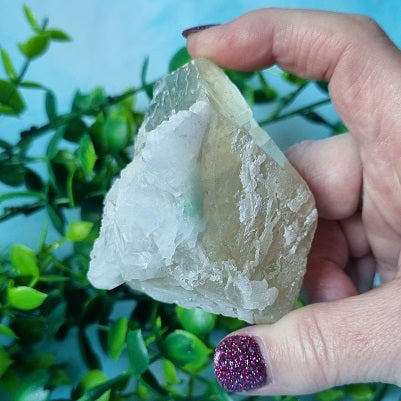 Apophyllite Piece - (ID: crn142)