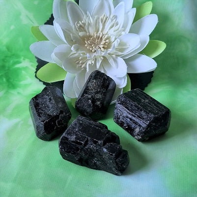 Black Tourmaline Chunks – (ID: crn38)