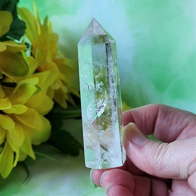 Clear Quartz Point – (ID: crp52)