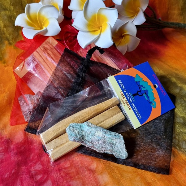 Palo Santo Fuschite Packs – (ID: cs19)