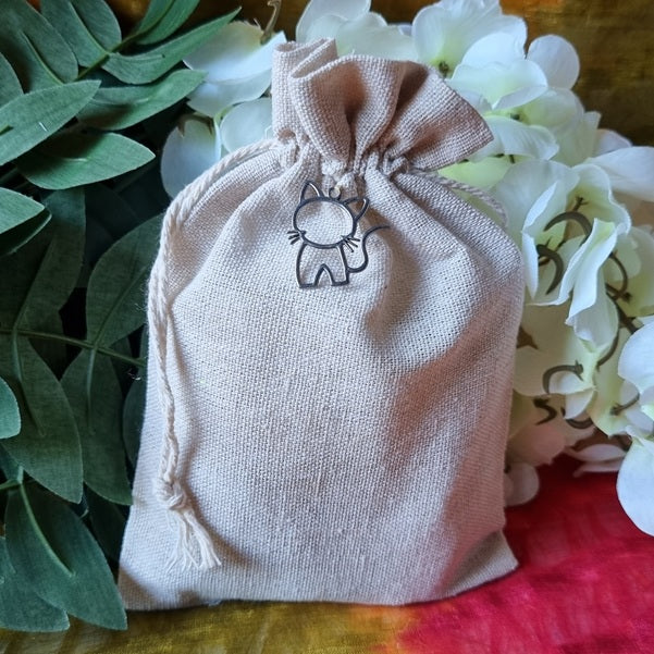 Spiritual Protection & Emotional Wellbeing Pack – Cat Charm – (ID:  cs22)