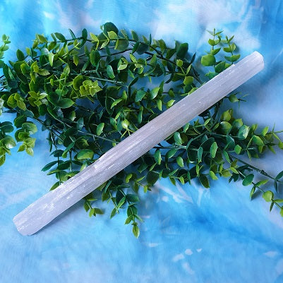 Selenite Rod – (ID: crn151)