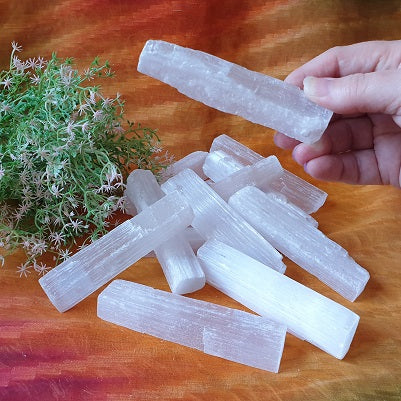 Selenite Rods – small – (ID: crn152)