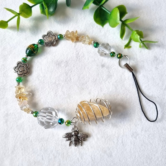 Bee Keeper Charm – (ID: akc7)