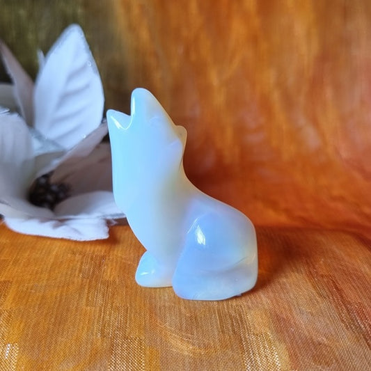 Opalite Wolf – (ID: cra16)