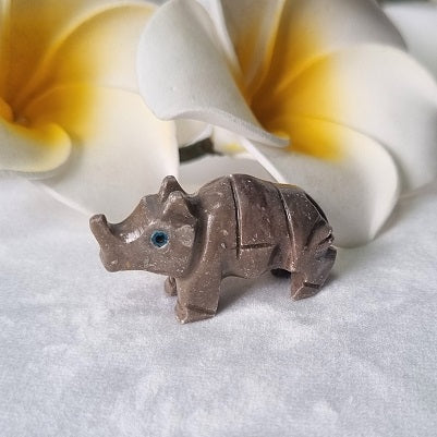 Dolomite Grey Rhino - (ID: cra73)