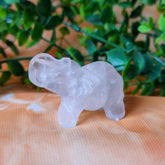 Clear Quartz Elephant – (ID: cra9)