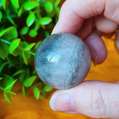 Fluorite Sphere - (ID: crf14)