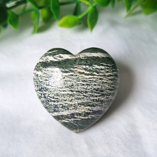 Green Zebra Jasper Heart – (ID: crf4)