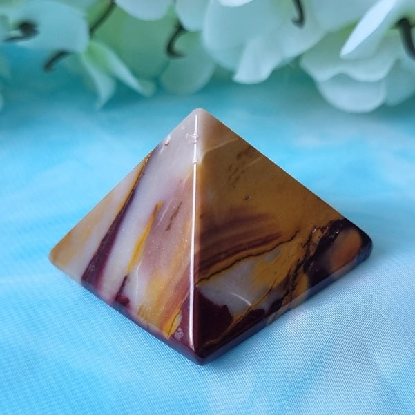 Mookaite Pyramid – (ID: crf55)