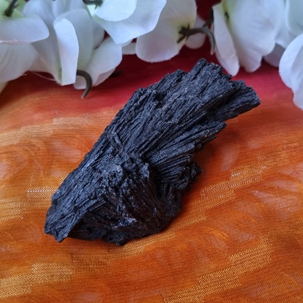 Black Kyanite Blade - (crn140)