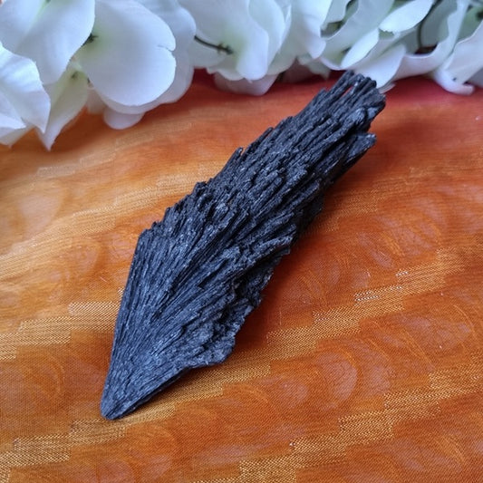 Black Kyanite Blade - (ID: crn167)