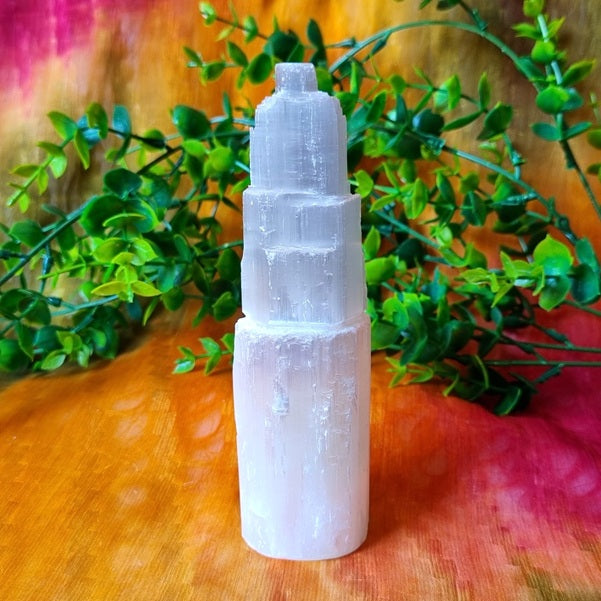 Selenite Tower – (ID: crn37)