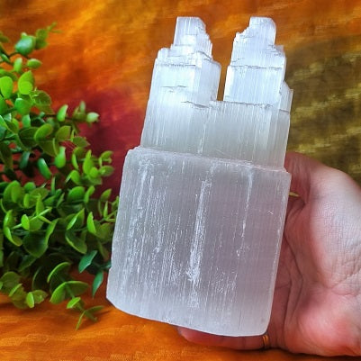 Selenite Twin Tower – (ID: crn50)