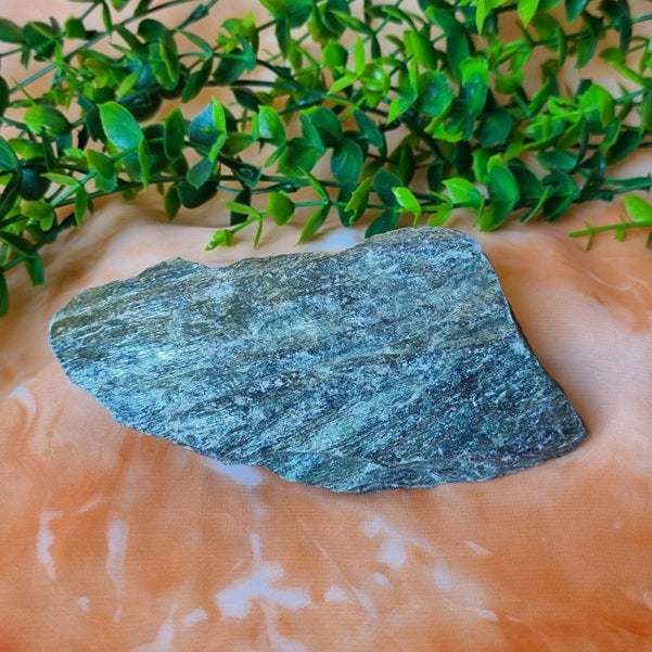 Fuchsite – (ID: crn59)