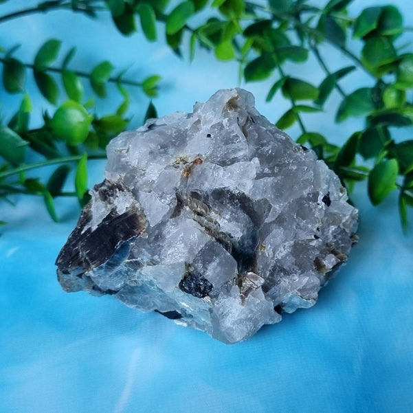 Silver Mica in Clear Quartz – (ID: crn78)