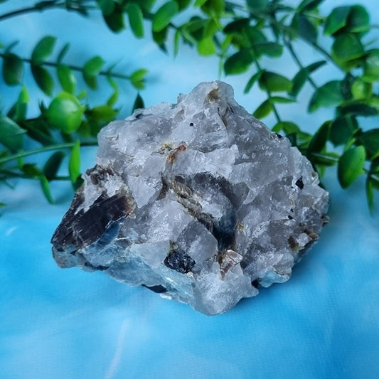 Silver Mica in Clear Quartz – (ID: crn78)