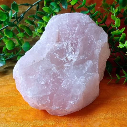 Rose Quartz – (ID: crn8)