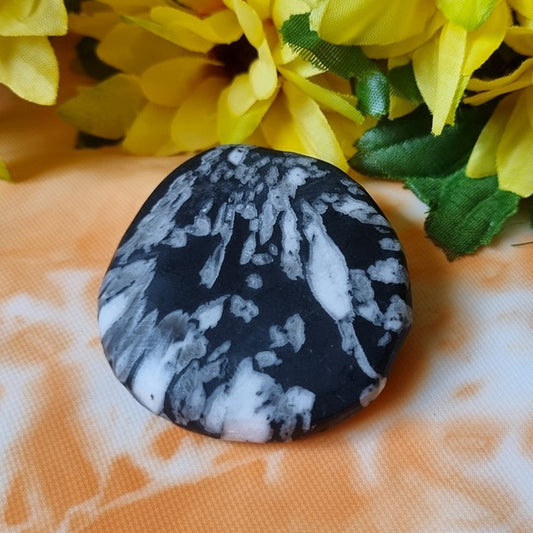 Chrysanthemum Stone – (ID: crp113)