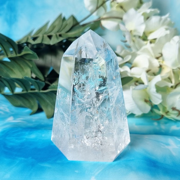 Clear Quartz Point – (ID: crp85)
