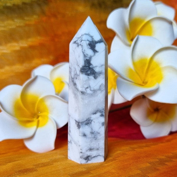 White Howlite Point - (ID: crp89)