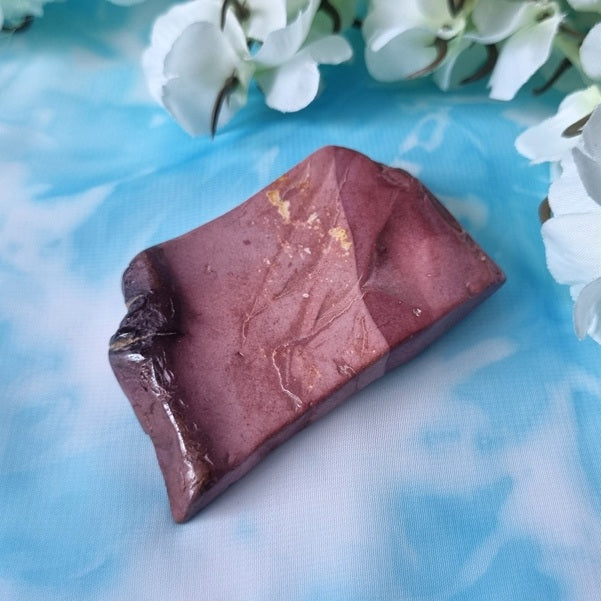 Red Mookaite Slice – (ID: crp98)