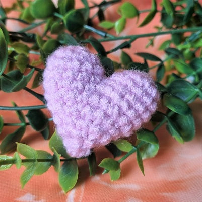 Pale Pink Heart – small - (ID:  sox3)