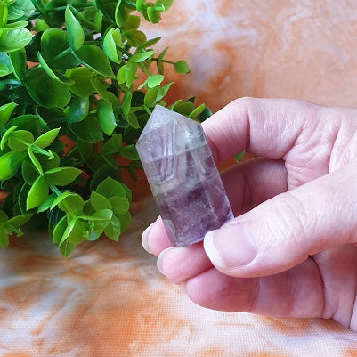 Rainbow Fluorite Point – (ID: crp54)
